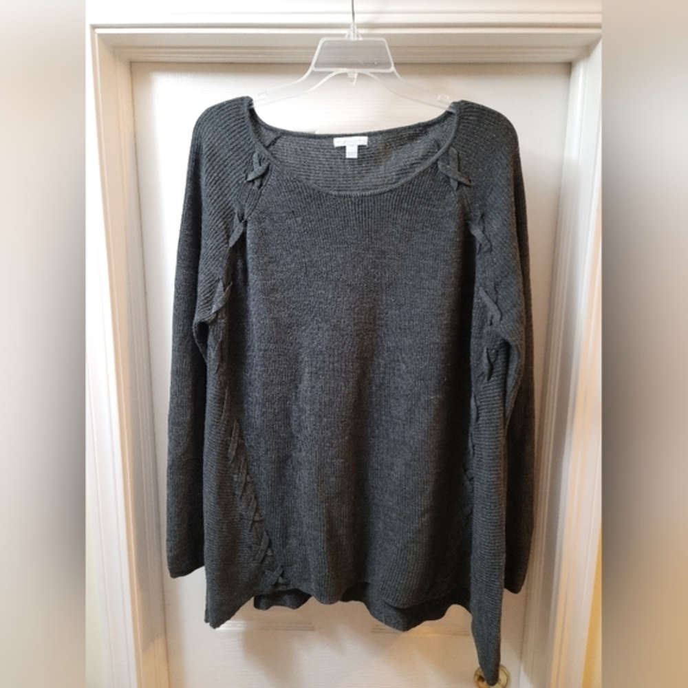 New York &‎ Company Black Sweater